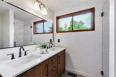 9820 SW 6th Ave, Portland, OR 97219 - Photo 21
