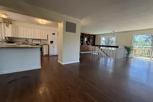 2071 NW Motah St, Roseburg, OR 97471 - Photo 5