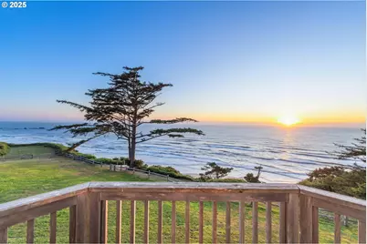 88248 Tokyo Ln, Bandon, OR 97411 - Photo 7