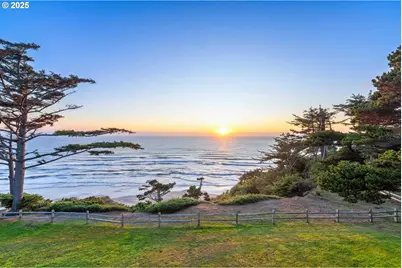 88248 Tokyo Ln, Bandon, OR 97411 - Photo 5