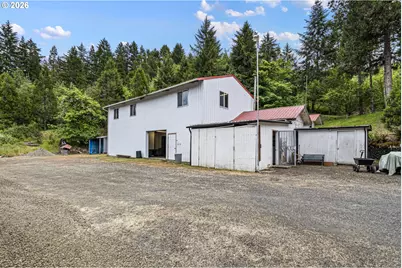 279 Lone Rock Rd, Glide, OR 97443 - Photo 37