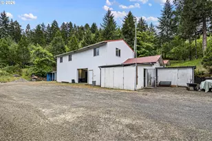 279 Lone Rock Rd, Glide, OR 97443 - Photo 37