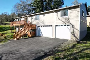 575 Cedar St, Sutherlin, OR 97479 - Photo 41