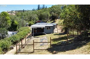 1520 NE Winter St, Roseburg, OR 97470 - Photo 45
