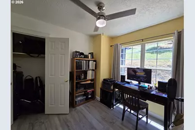 1520 NE Winter St, Roseburg, OR 97470 - Photo 33