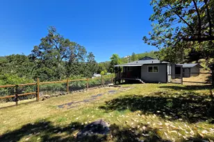 1520 NE Winter St, Roseburg, OR 97470 - Photo 11
