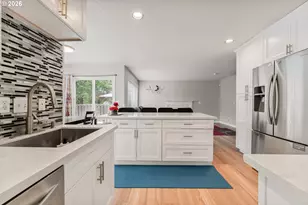 14610 NW Dawnwood Dr, Portland, OR 97229 - Photo 11