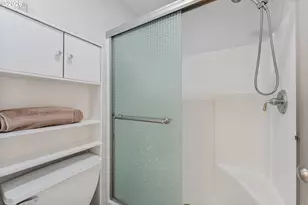 14610 NW Dawnwood Dr, Portland, OR 97229 - Photo 17