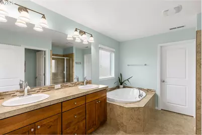 1067 Parkside Ave, Forest Grove, OR 97116 - Photo 17