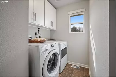 16712 SE Fox Glen Ct, Happy Valley, OR 97015 - Photo 31