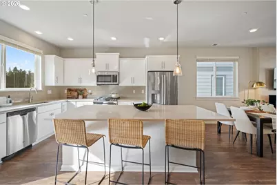 16712 SE Fox Glen Ct, Happy Valley, OR 97015 - Photo 11