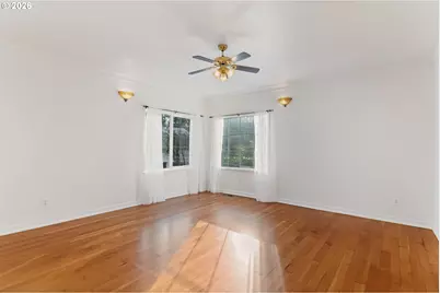 2341 W Castleman St, Longview, WA 98632 - Photo 5