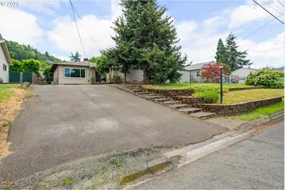 2843 W Sanders Ave, Roseburg, OR 97471 - Photo 43
