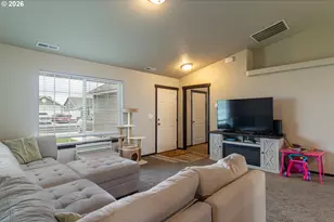 272 Renee Ave, Umatilla, OR 97882 - Photo 5