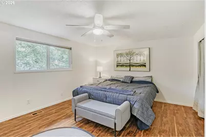 1710 Hillcrest Dr, West Linn, OR 97068 - Photo 9
