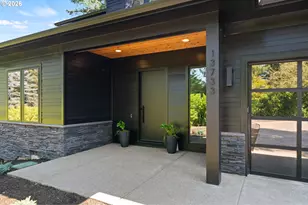 13733 Knaus Rd, Lake Oswego, OR 97034 - Photo 3