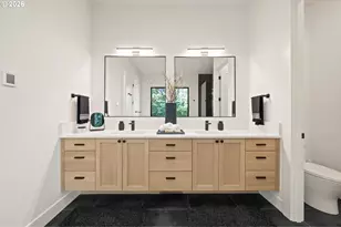 13733 Knaus Rd, Lake Oswego, OR 97034 - Photo 21