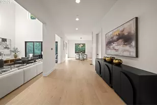 13733 Knaus Rd, Lake Oswego, OR 97034 - Photo 5