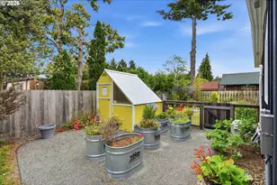 1155 2nd St NE, Bandon, OR 97411 - Photo 25