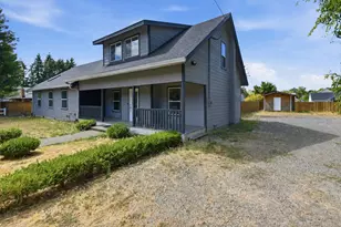 1319 N Main St, Newberg, OR 97132 - Photo 3