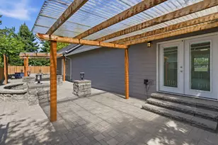 1319 N Main St, Newberg, OR 97132 - Photo 33