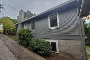 122 S 8th St, Saint Helens, OR 97051 - Photo 3