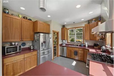 62736 Olive Barber Rd, Coos Bay, OR 97420 - Photo 11