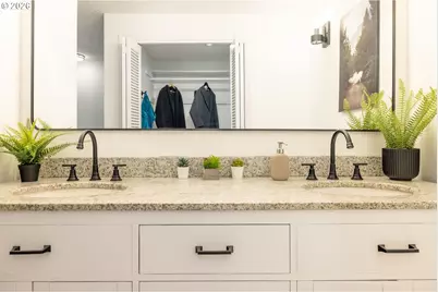 1880 SW Heiney Rd, Gresham, OR 97080 - Photo 15