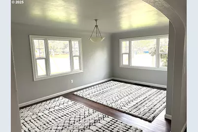 2494 Roosevelt Blvd, Eugene, OR 97402 - Photo 9