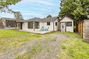 102 S Harbor St, Rockaway Beach, OR 97136 - Photo 15