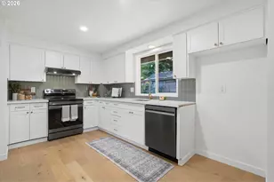 2820 SE 90th Pl, Portland, OR 97266 - Photo 9