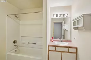 5130 SW Multnomah Blvd, Portland, OR 97219 - Photo 19