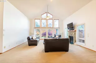 8925 SW 80th Ave, Portland, OR 97223 - Photo 3