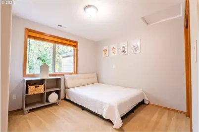 8925 SW 80th Ave, Portland, OR 97223 - Photo 25