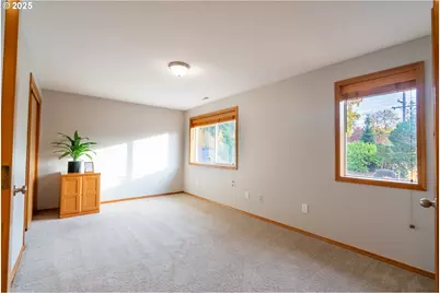 8925 SW 80th Ave, Portland, OR 97223 - Photo 27
