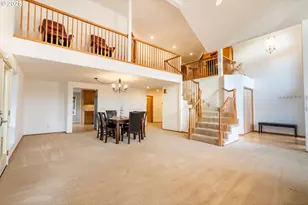 8925 SW 80th Ave, Portland, OR 97223 - Photo 15