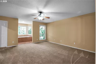 14300 Sherbrook Pl, Lake Oswego, OR 97035 - Photo 21