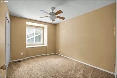 14300 Sherbrook Pl, Lake Oswego, OR 97035 - Photo 29