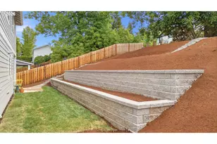 934 NW Baker Crest Ct, McMinnville, OR 97128 - Photo 37