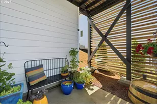 934 NW Baker Crest Ct, McMinnville, OR 97128 - Photo 43