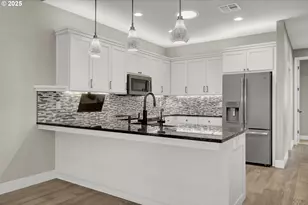 2060 Lakeland Way, Eugene, OR 97408 - Photo 11