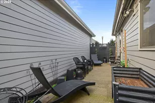 2060 Lakeland Way, Eugene, OR 97408 - Photo 29