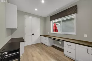 2060 Lakeland Way, Eugene, OR 97408 - Photo 27