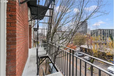 1811 NW Couch St #407, Portland, OR 97209 - Photo 19
