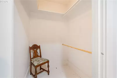 1811 NW Couch St #407, Portland, OR 97209 - Photo 17