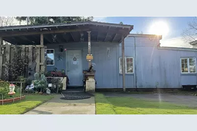 145 W 8th St, Lafayette, OR 97127 - Photo 1