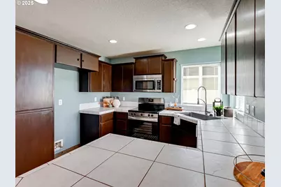 1114 NW 19th Ave, Battle Ground, WA 98604 - Photo 11