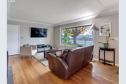 1915 NE 148th Ave, Portland, OR 97230 - Photo 9