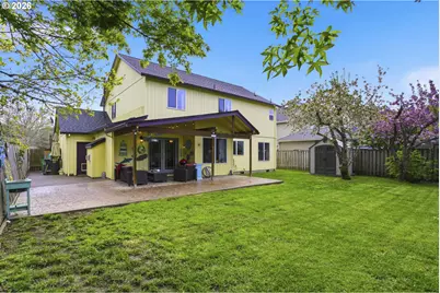 821 NE Eaglenest Ct, Hillsboro, OR 97124 - Photo 33