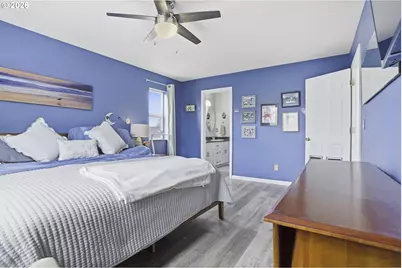 821 NE Eaglenest Ct, Hillsboro, OR 97124 - Photo 21